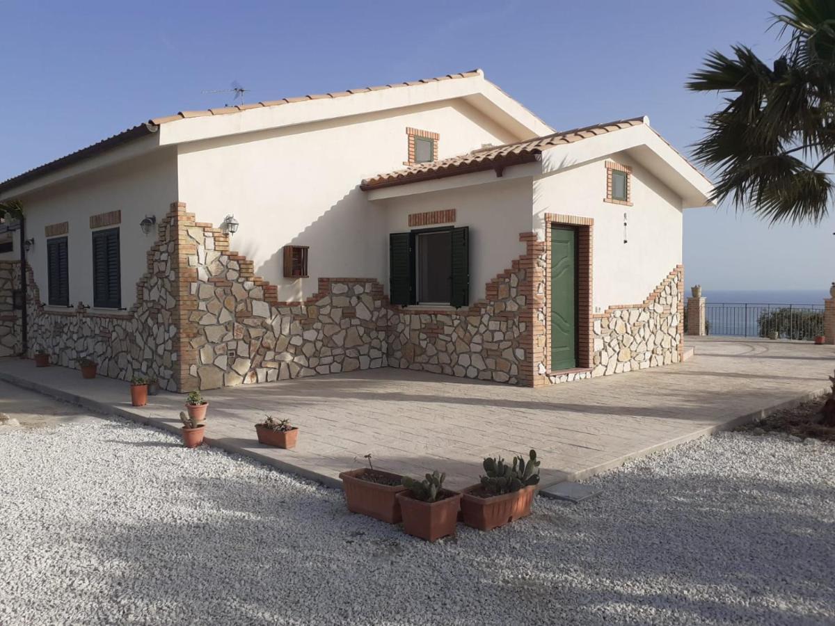 Il Casale Di Bovo Marina Villa Montallegro Eksteriør billede