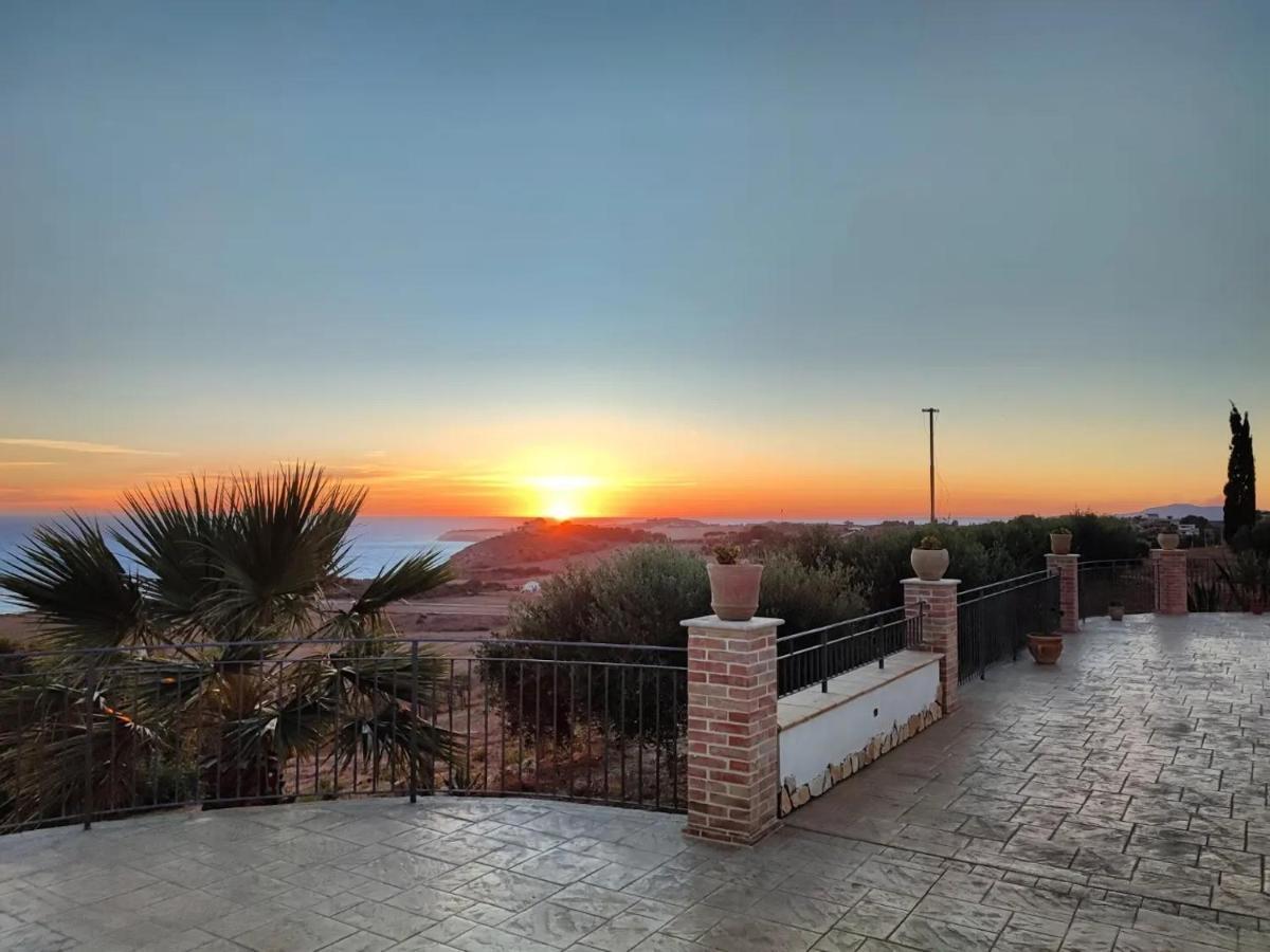 Il Casale Di Bovo Marina Villa Montallegro Eksteriør billede