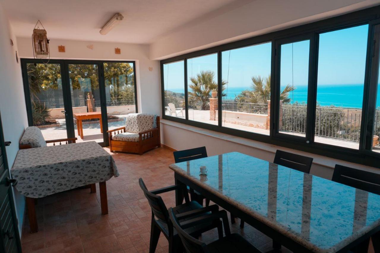 Il Casale Di Bovo Marina Villa Montallegro Eksteriør billede